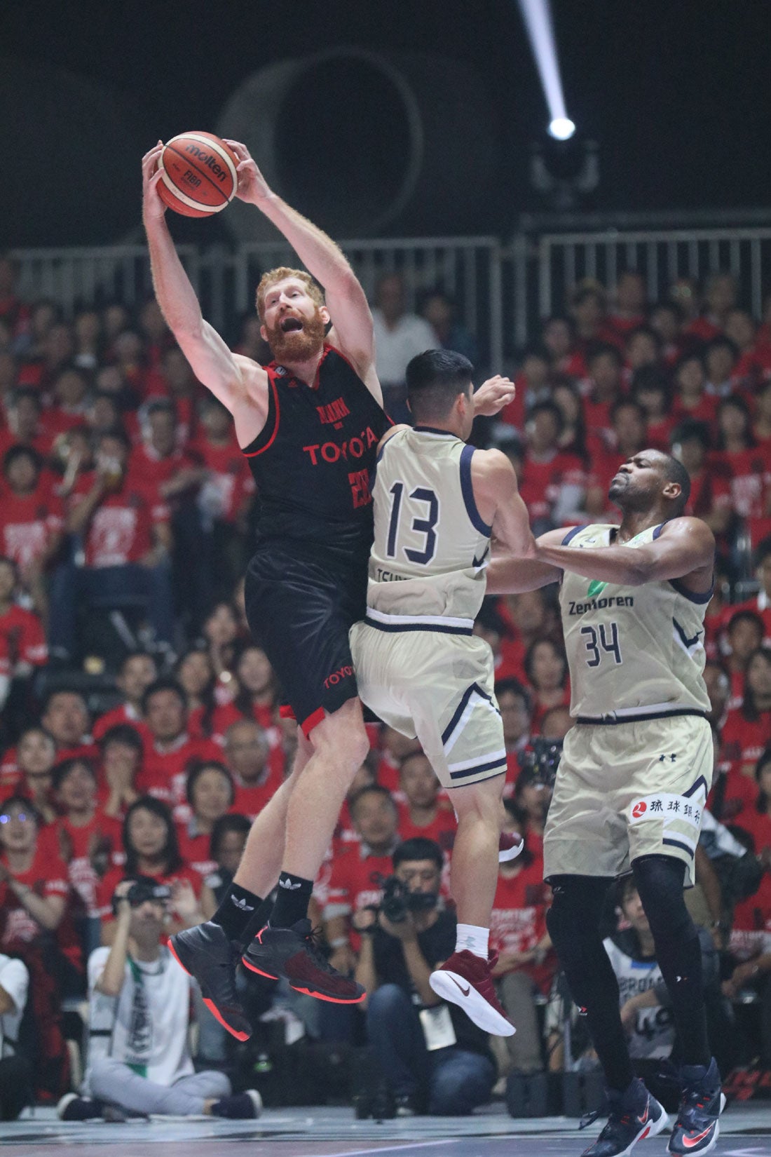 B League 開幕戦 バスケットボール新時代の幕開け B League Bリーグ 公式サイト B League 開幕戦 バスケットボール新時代の幕開け B League Bリーグ 公式サイト