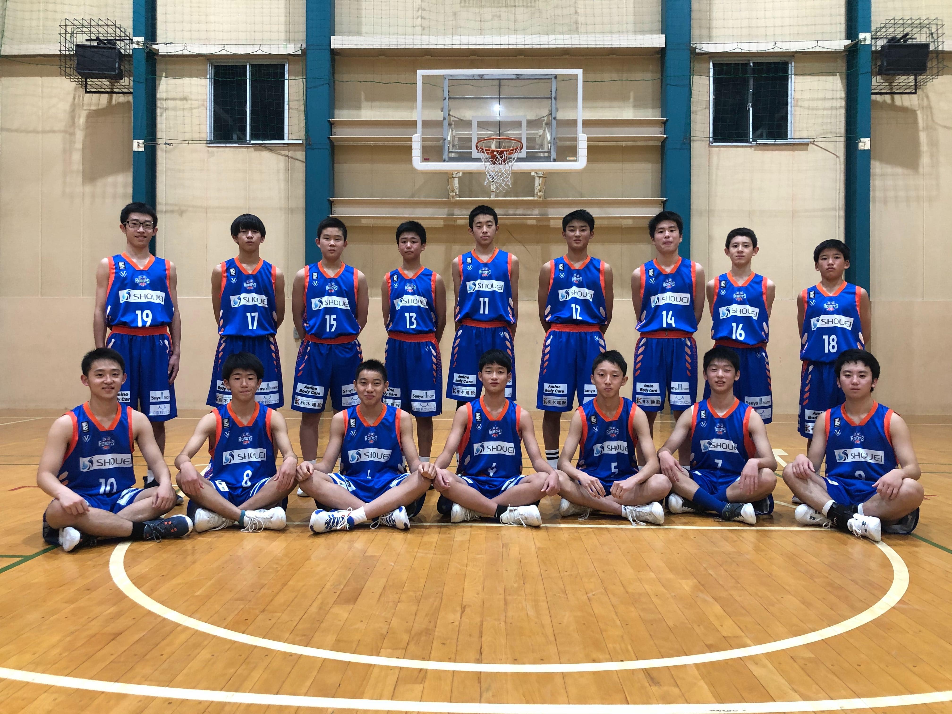 クラブの集合写真