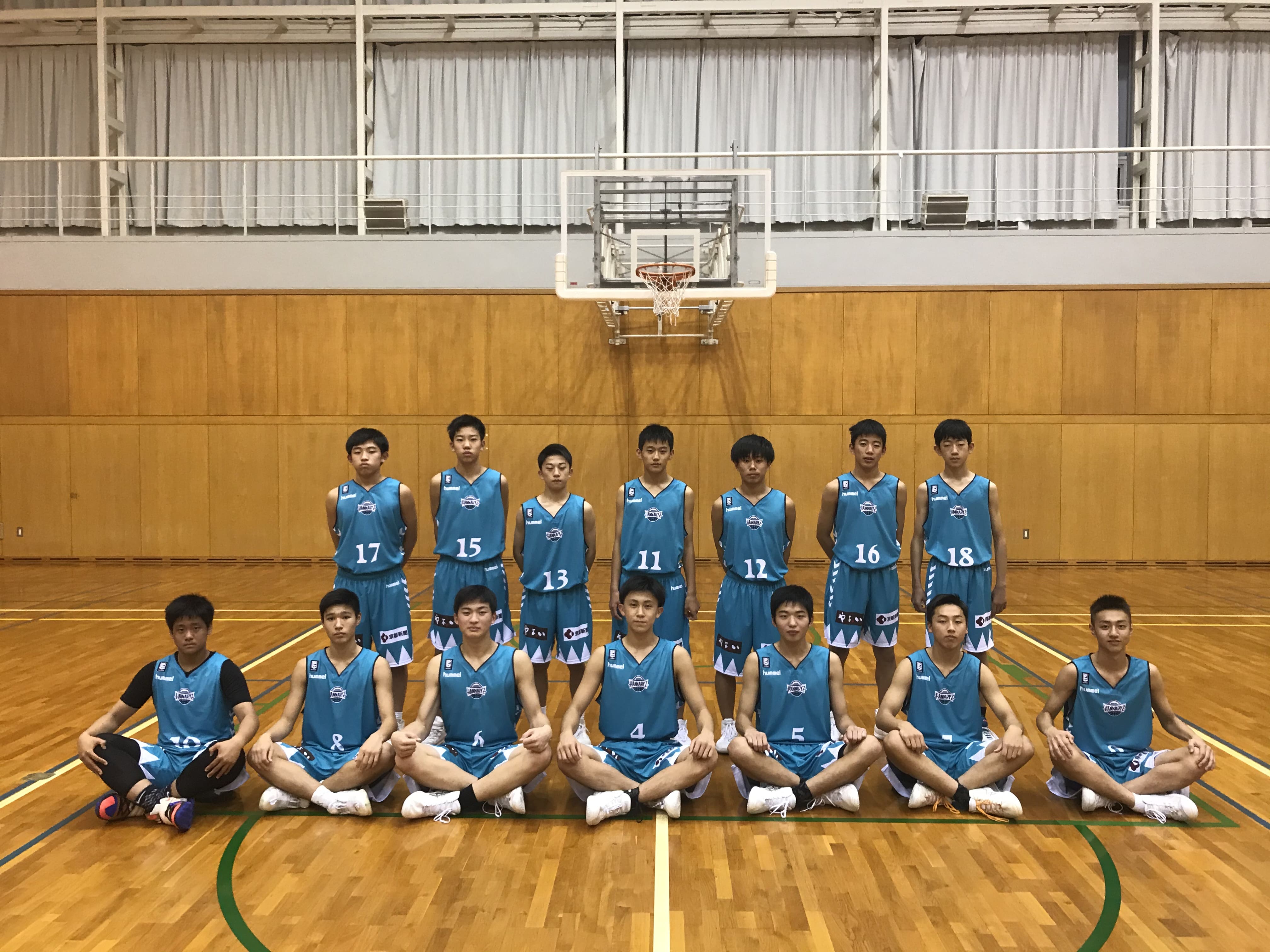 クラブの集合写真