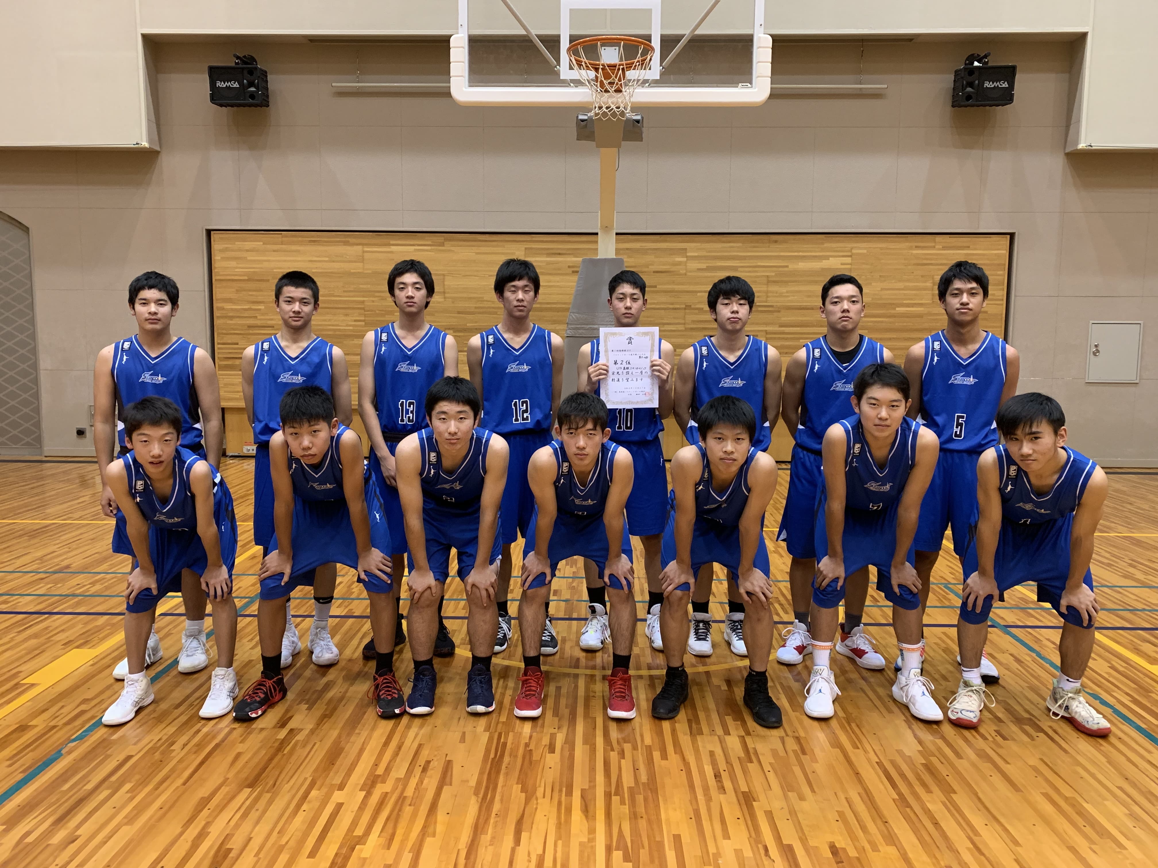 クラブの集合写真