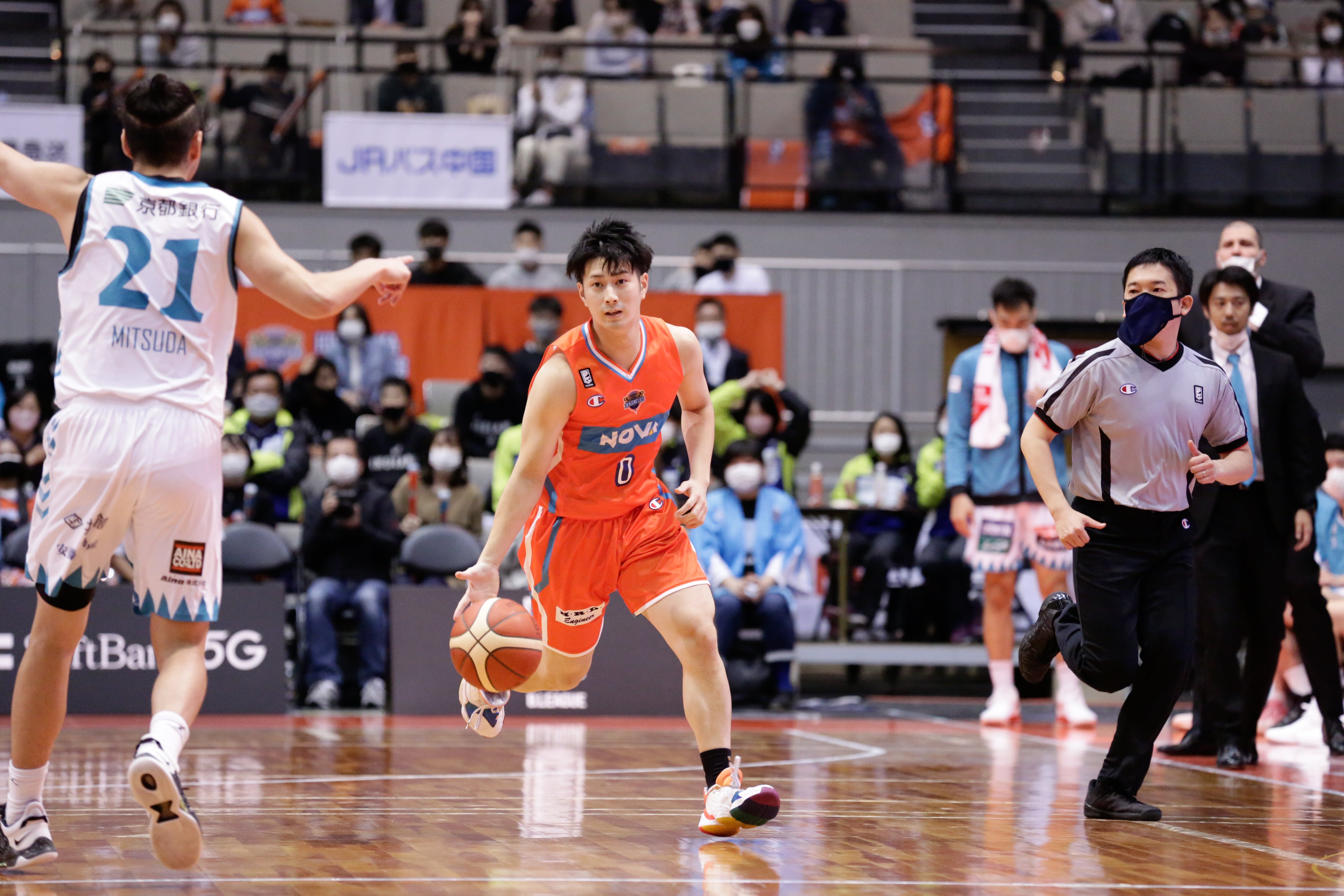 バスケットボールクラブ 社会貢献活動 でつながる風景を広島から世界へ 後編 B League Bリーグ 公式サイト B League Bリーグ 公式サイト バスケットボールクラブ 社会貢献活動 でつながる風景を広島から世界へ 後編 B League Bリーグ 公式サイト B League Bリーグ 公式サイト