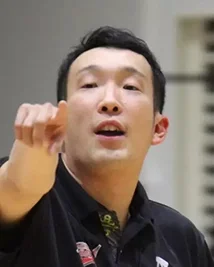 上田 康徳